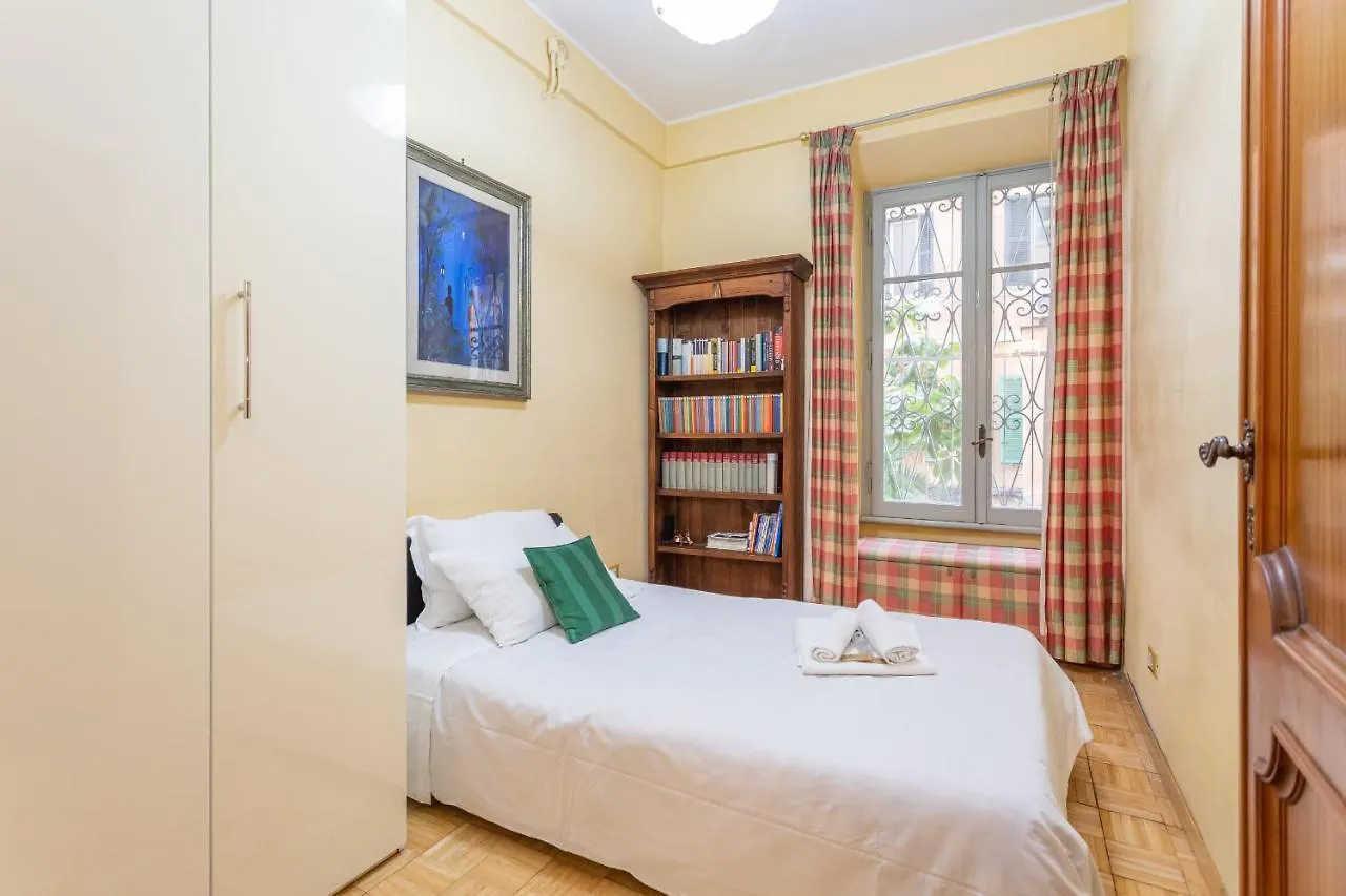 Apartment Colosseum Classy Roman Home
