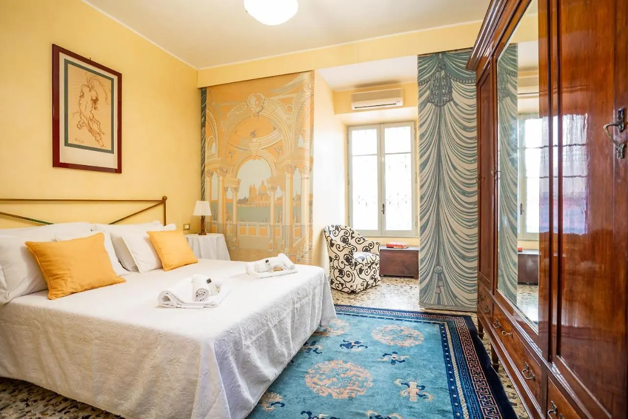 Colosseum Classy Roman Home Apartment Rome