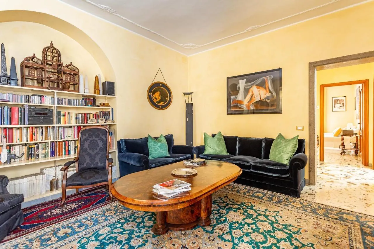 Colosseum Classy Roman Home Italien