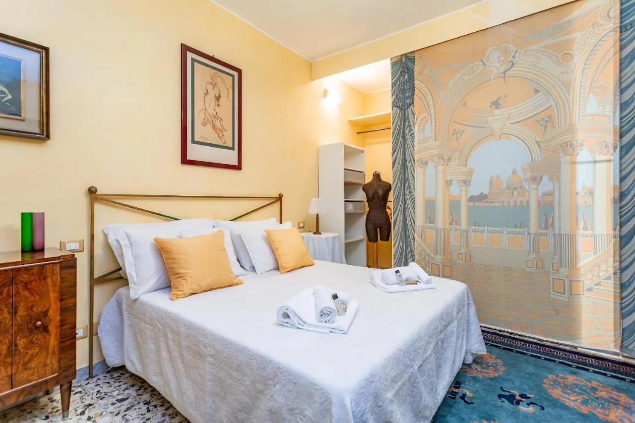 Lägenhet Colosseum Classy Roman Home Italien
